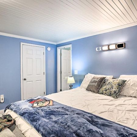 Updated Williamstown Apartment With Kitchen! エクステリア 写真