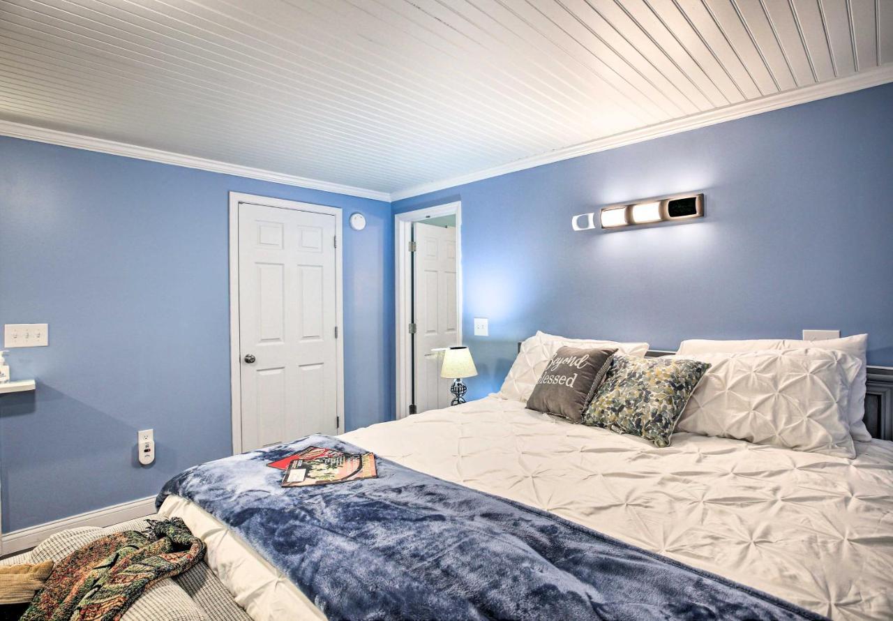 Updated Williamstown Apartment With Kitchen! エクステリア 写真